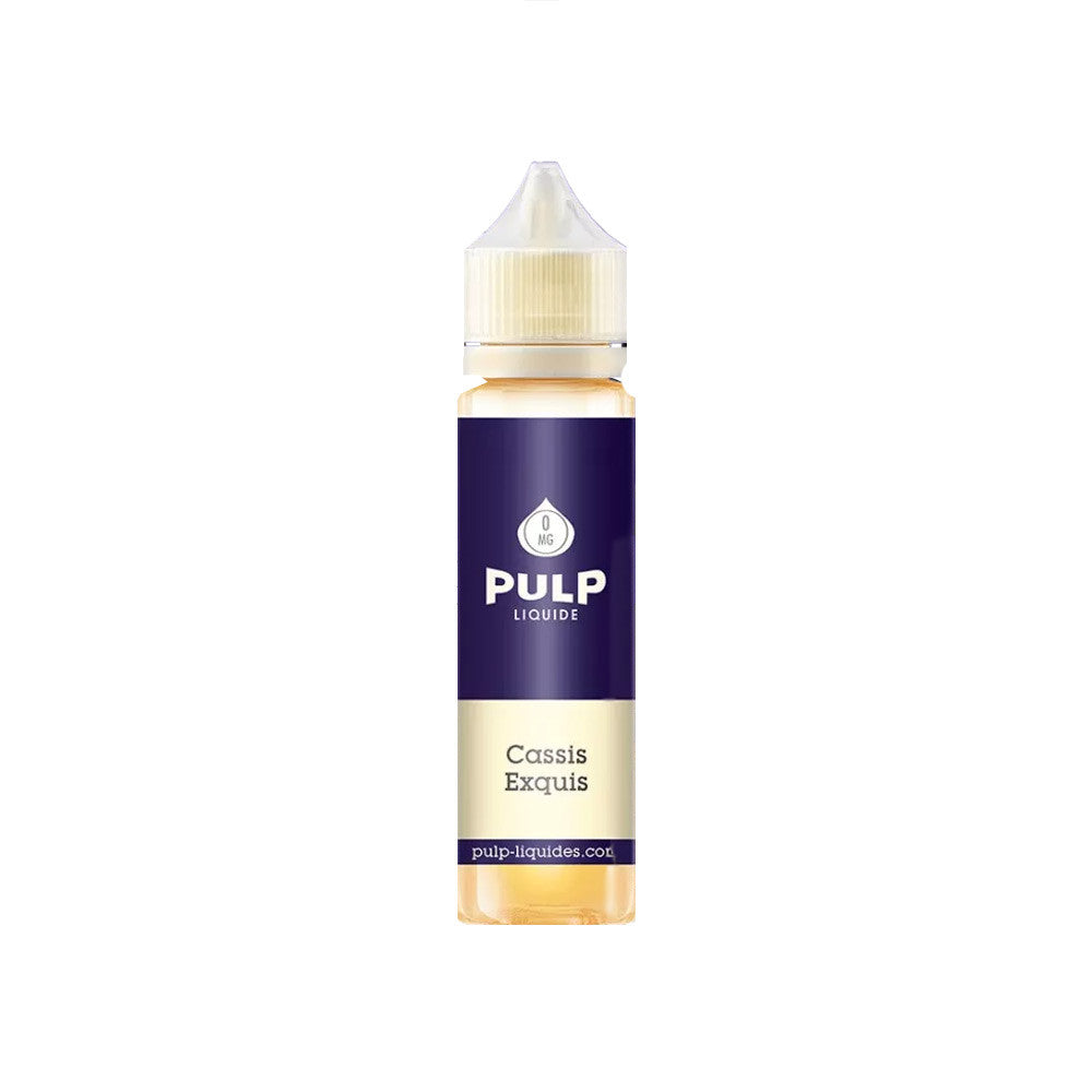 E-liquide Cassis Exquis 50 ml - Pulp. E-liquide Cassis Exquis flacon transparent avec étiquette bleu foncé et beige